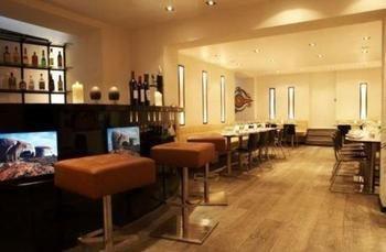 Ascot Aparthotel 4*